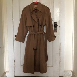Etienne Aigner trench coat